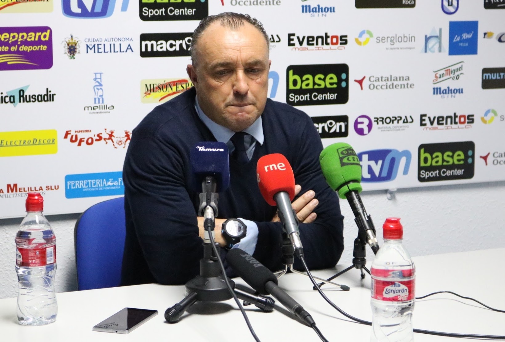 Josu Uribe, destituido como entrenador del Melilla