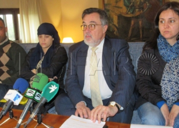 11 1 12 Afirman que manipularon a la madre de Nayra diciendo que la autopsia es “haram”