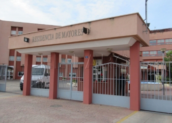 11 1 14 Denuncian que la Residencia de Mayores crea una farmacia sin farmacéutico