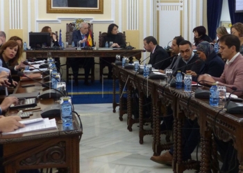 11 2 “Si la oposición quiere impugnar los presupuestos, que lo haga”