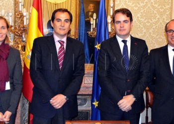 12 2 El Barkani aborda con altos cargos el problema de los menores y la frontera