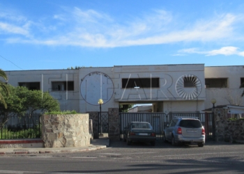 El antiguo cuartel de Santiago acogerá las aulas modulares que instalará Educación