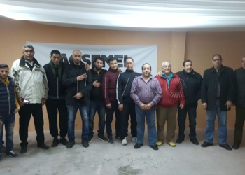 16 2 4 Acsemel entrega una petición en Delegación para que se abra Mariguari a los transeúntes