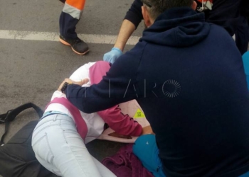 2 1 12 Atacan en plena calle a una mujer víctima de violencia de género para quitarle a sus hijos