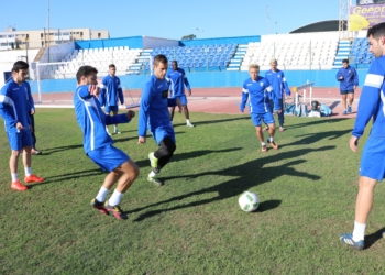 La UD Melilla, a tiro de los playoffs
