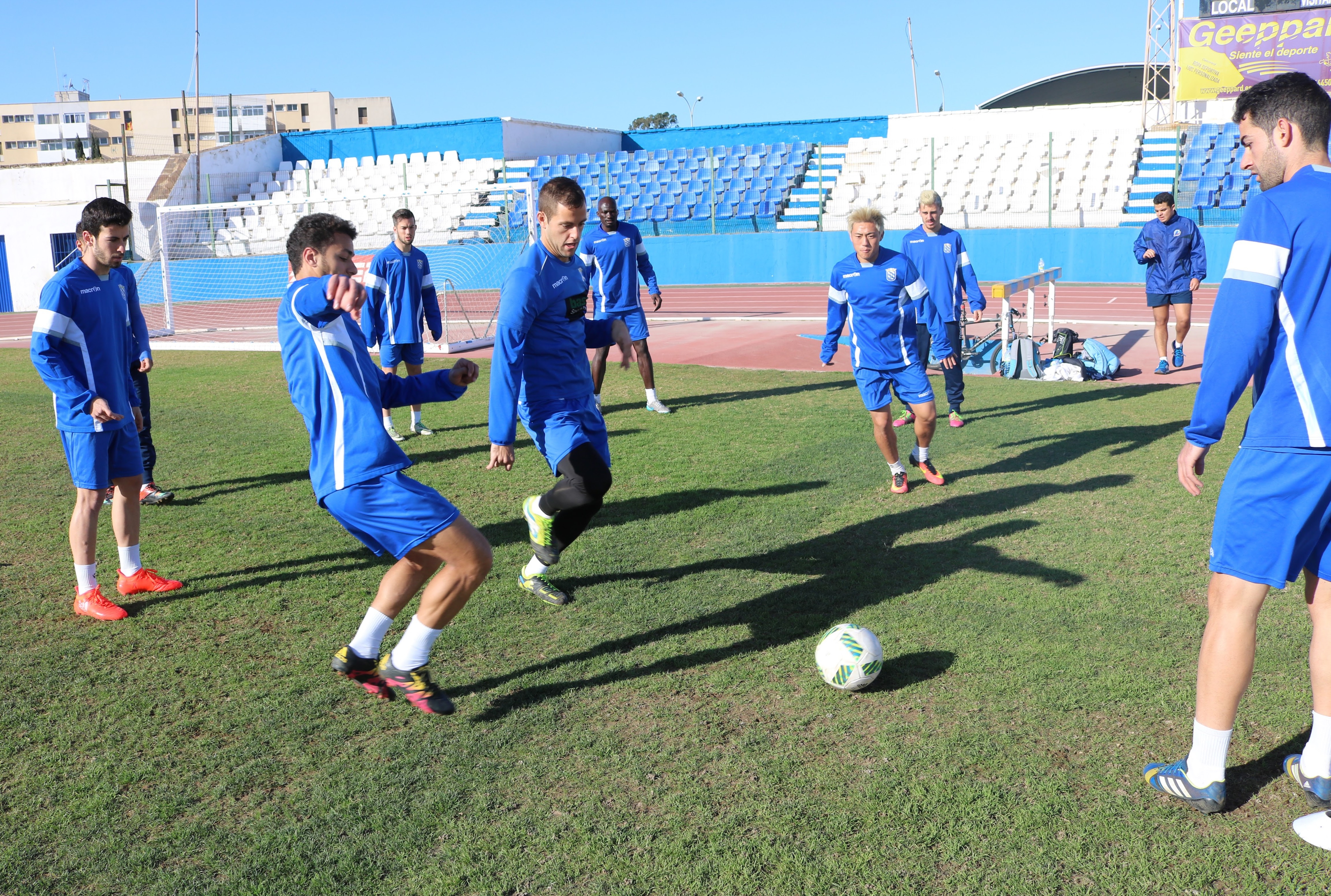 La UD Melilla, a tiro de los playoffs