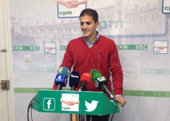 CpM critica que se instalen aulas prefabricadas en una ciudad con tanto presupuesto