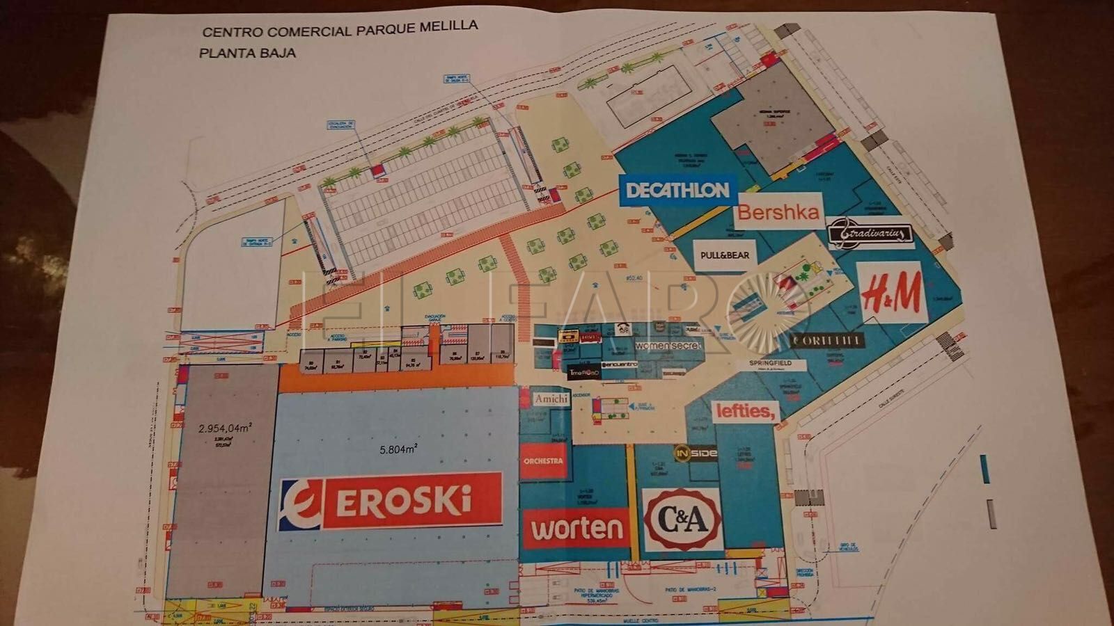 Eroski, Decathlon y C&A, interesadas en un primer proyecto del centro comercial