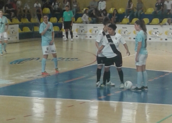 Imagen de uno de los partidos que ha disputado el Torreblanca en el Lázaro Fernández.