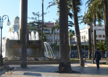 12 1 8 Melilla invertirá un millón de euros en renovar la Plaza de España