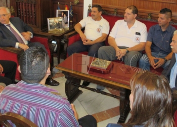 6 2 3 Las riñas y residentes con adicción al alcohol, problemas del CETI