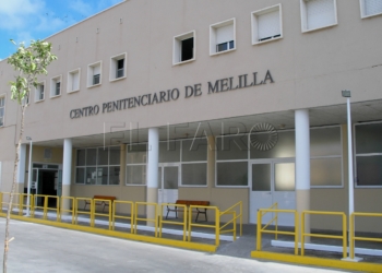 Fachada cárcel El Centro Penitenciario tilda de leve la agresión a un interno y lamenta la alarma social
