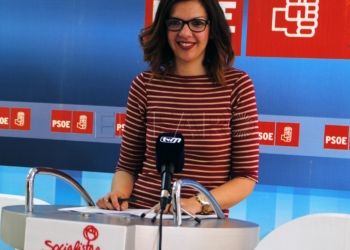 11 1 Sabrina Moh, escéptica ante los anuncios de ampliación del puerto y el hospital