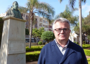 15 1 1 Antonio Bravo: “La ciudad siempre ha estado llena de símbolos”