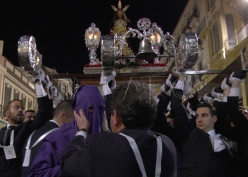 17 1 5 El Cautivo, El Flagelado y el Cristo de la Paz salen al encuentro de los fieles