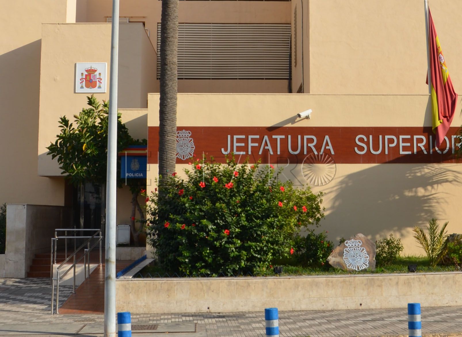 Detienen a un joven por intentar agredir con un cuchillo al dueño de una pizzería, tras irse sin pagar