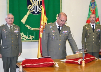 17 3 Relevo de Mando de la Unidad de Servicios en la base ‘Teniente Flomesta’