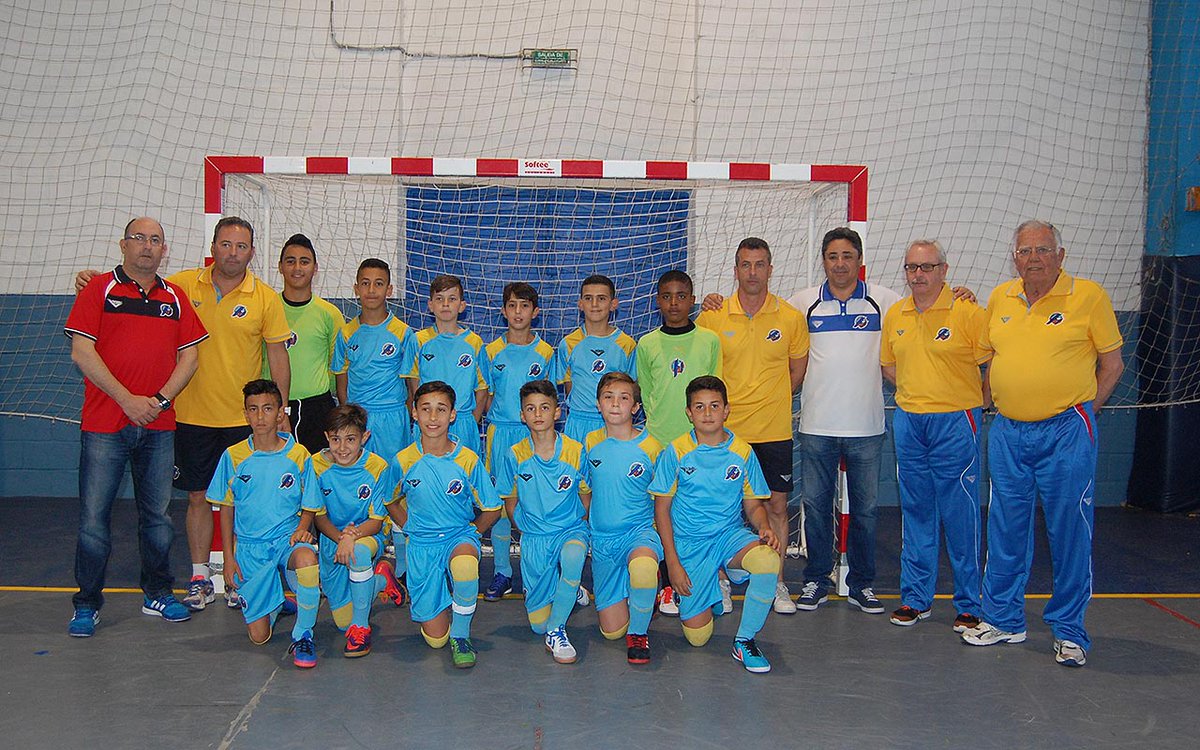 Los alevines vencen a Cantabria