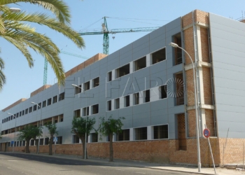 3 1 4 El Estado reserva 4 millones de € para reiniciar la obra del hospital en octubre