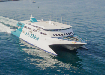 422656 1 Descuentos para viajar en barco entre Málaga y Melilla en el puente de Todos los Santos