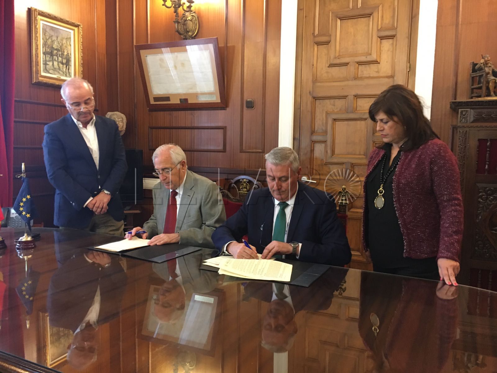 La Ciudad renueva sus convenios con el Centro Asistencial y San Vicente de Paúl