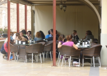 P1120776 Los hosteleros confían en que la gente salga la calle en Semana Santa y anime los negocios