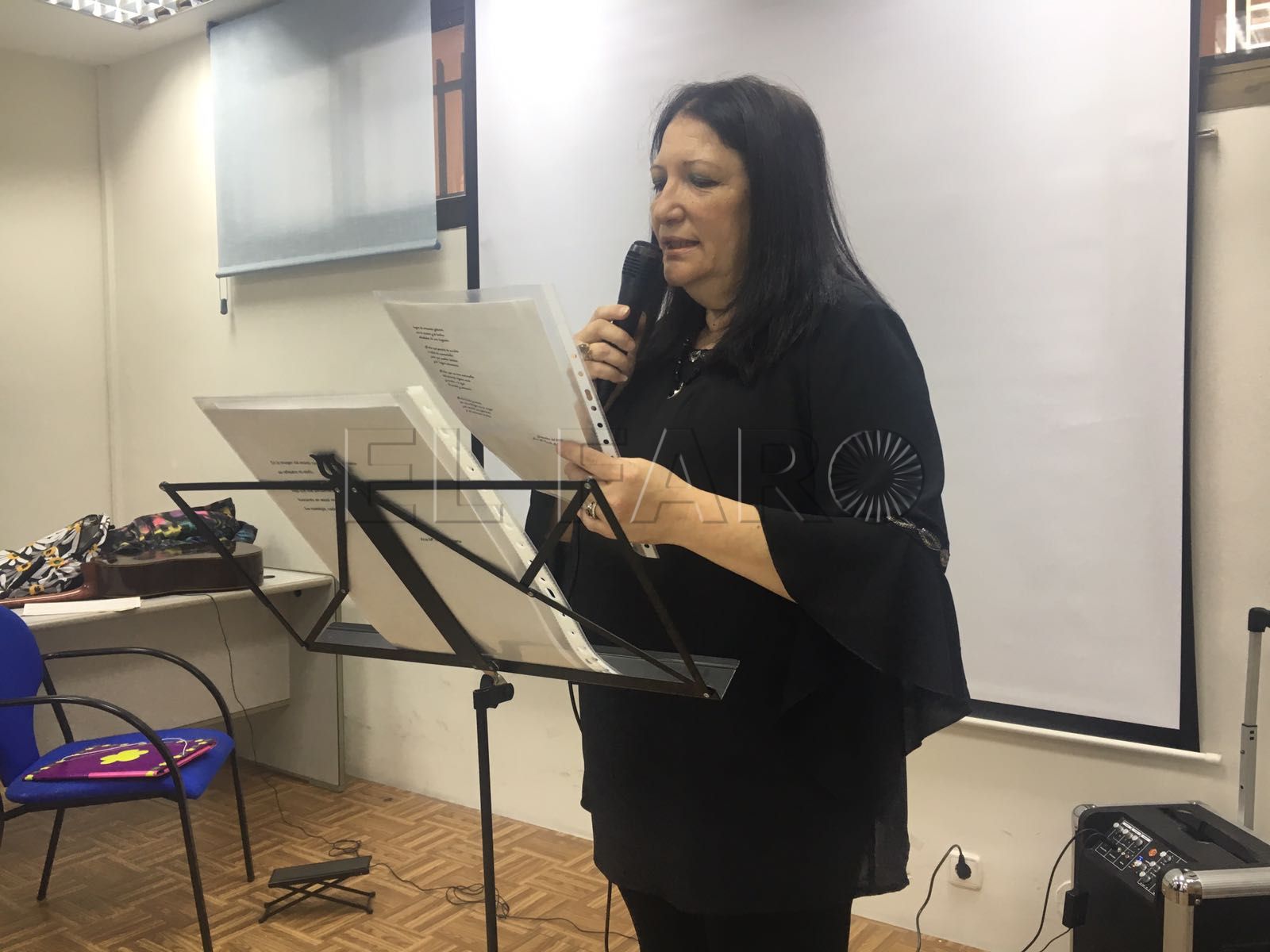 Poesía para celebrar el Día del Libro