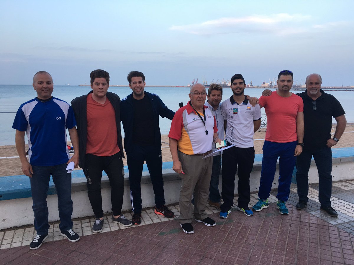 Varios melillenses realizan un curso para juez autonómico de pesca