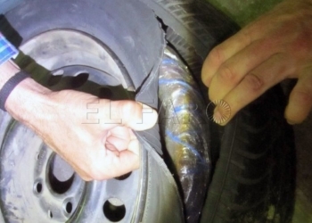 10 2 Intervienen en Melilla 8,5 kilos de droga en llantas de 5 ruedas de un coche