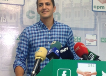 13 1 12 ­­­CpM critica que Educación esté improvisando con la instalación de las 4 aulas prefabricadas