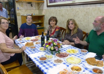 13 1 ‘Hijos de Melilla’ homenajea a las madres