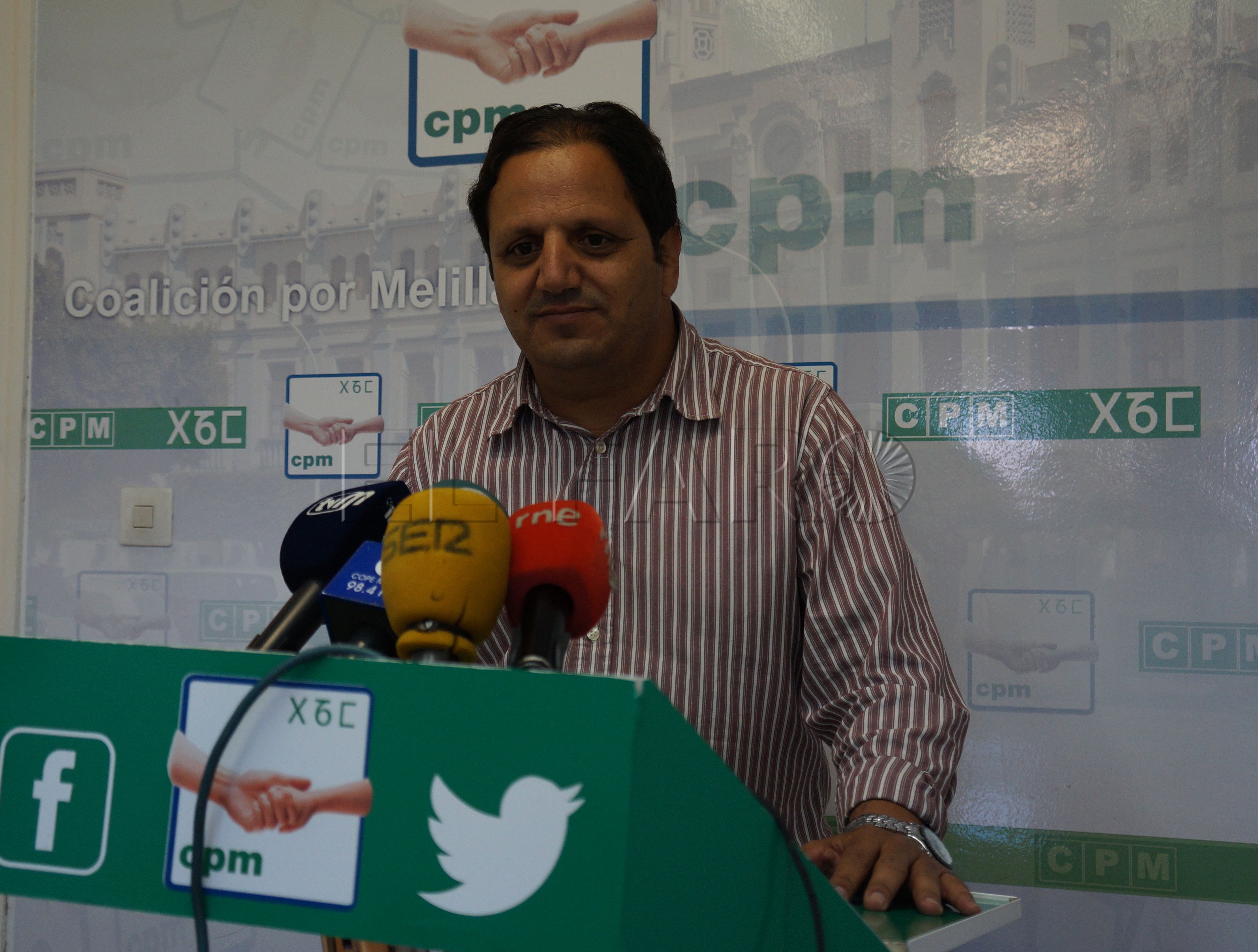 Hassan Mohatar: “Donoso no le llega a Almansouri ni a la suela de los zapatos”