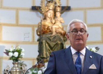 18 1 3 El pregón de exaltación rociera inicia la celebración del Pentecostés en Melilla