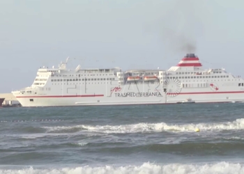 2 2 La Ciudad apunta que la oferta de 0 euros de Trasmediterránea es “muy temeraria”
