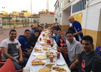 30 15 Loher y River Melilla reconocen el progreso del equipo en Tercera