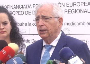 5 1 9 Imbroda solicita que la atención a extranjeros se limite a casos graves