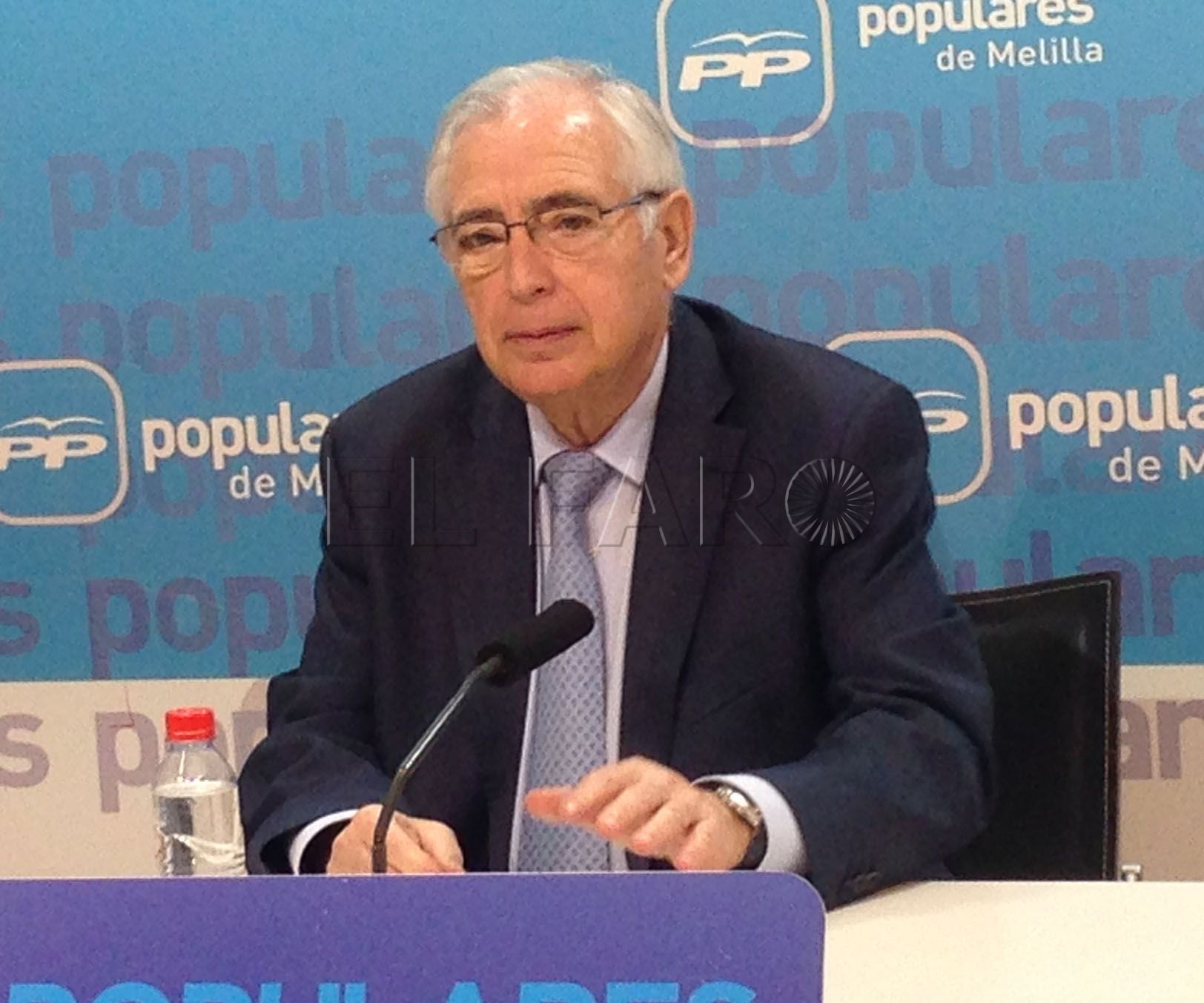 El presidente culpa al PSOE de abandonar Melilla y asegura que ahora está mejorando el empleo