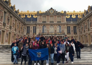 9 1 1 Alumnos del instituto Enrique Nieto visitan París