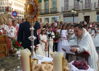 13 1 2 Solemnidad el día del Corpus
