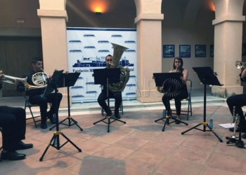 16 2 El Pueblo Suena con ritmo