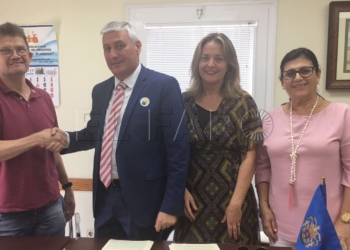 20 1 Bienestar Social firma tres convenios con TeAma, Feafes y Autismo Melilla