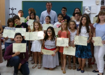 22 1 Diplomas para los artistas