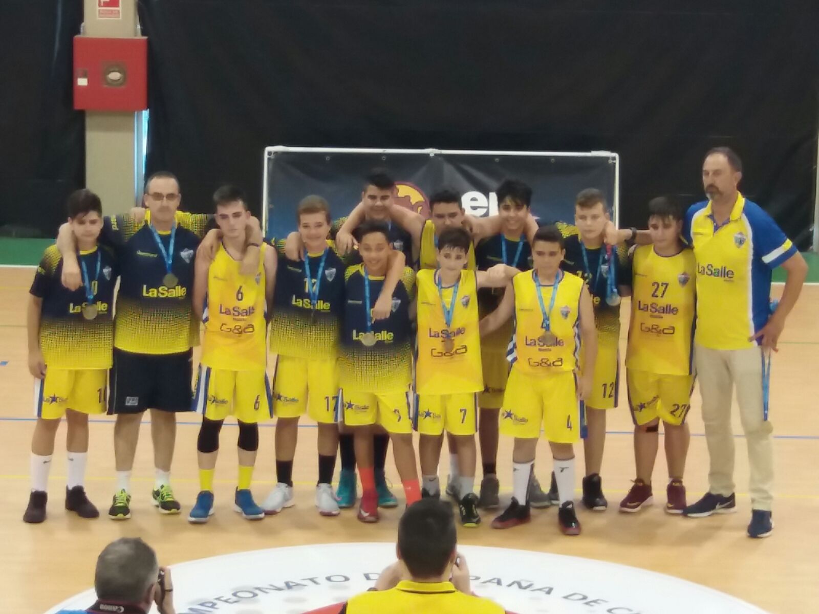 Derrota en el último periodo