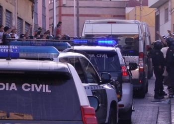 3 1 18 “Que os quede claro que ése no es melillense. Ese ‘barbas’ no es de aquí”