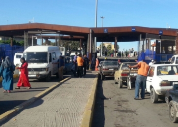 3 1 3 Una frontera más ágil, la única solución para revitalizar los pequeños comercios de Melilla