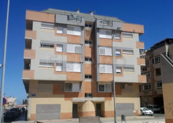 7 1 1 Vecinos de VPO Ultrabaratas se unen para evitar su desahucio al finalizar el alquiler