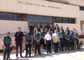 IMG 5316 Melilla recibe a 30 agentes de Policía Nacional y Guardia Civil para la OPE