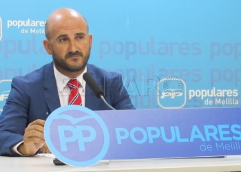 11 1 13 González impulsará la convocatoria de nuevas plazas para Policía y Bomberos