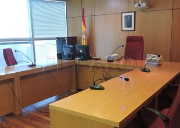 12 01 3 Le piden dos años y medio de prisión por agredir a su pareja a rodillazos