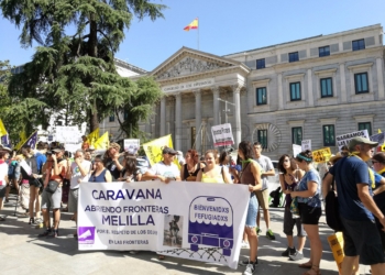 15 1 2 “Si España es signataria de los Derechos Humanos, que los respete”